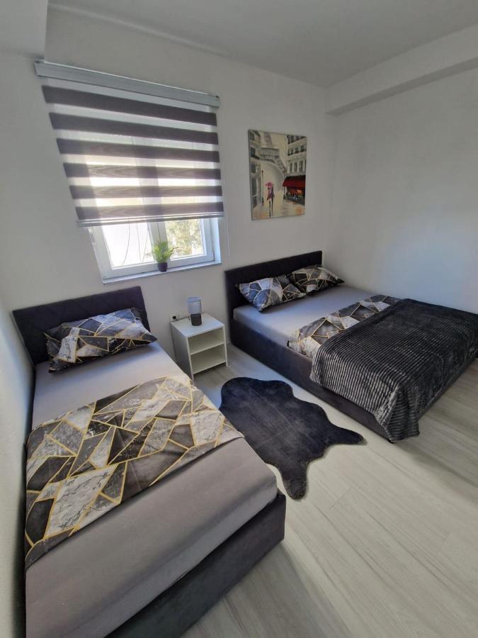 נאום Elegance Dream Apartment מראה חיצוני תמונה